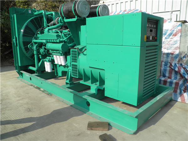 吉利出租发电机 发电机组厂家:柴油发电机组的控制屏的作用是什么?