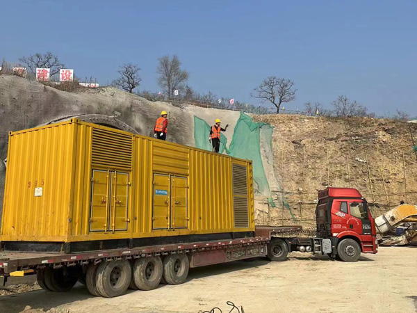 吉利发电机租赁如何根据测试结果判断机油泵的工作状态是否正常？