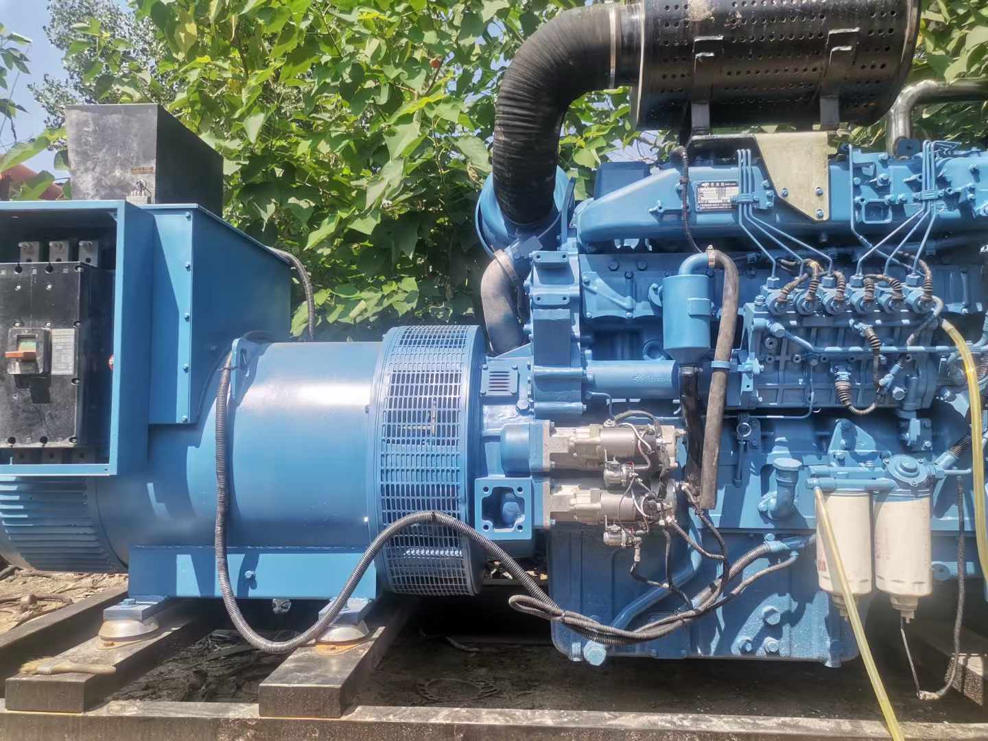 吉利详细说明降低 800kW 柴油发电机输出电流波动的方法