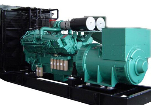 吉利冬季柴油发电机组启动前应进行哪些预热操作？