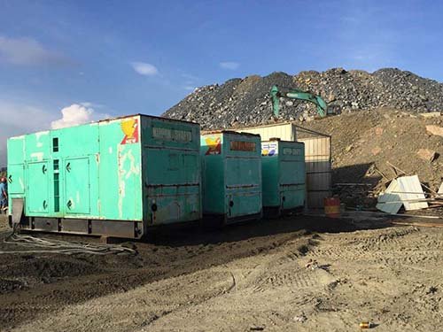 吉利如何判断柴油发电机充电系统中的整流器是否正常？